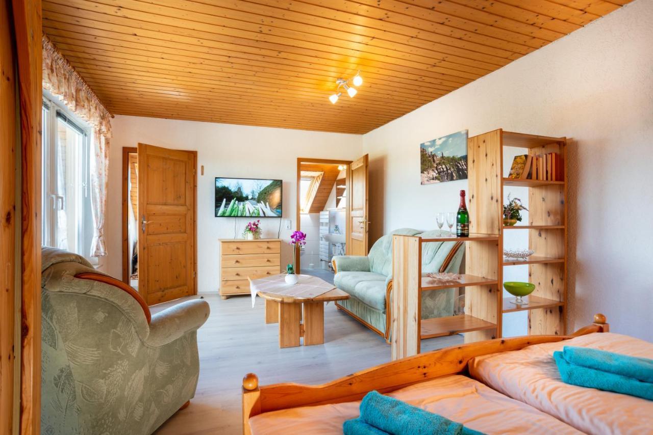 Pension Am Weinberg Saechsische Schweiz Mittelndorf Exterior foto